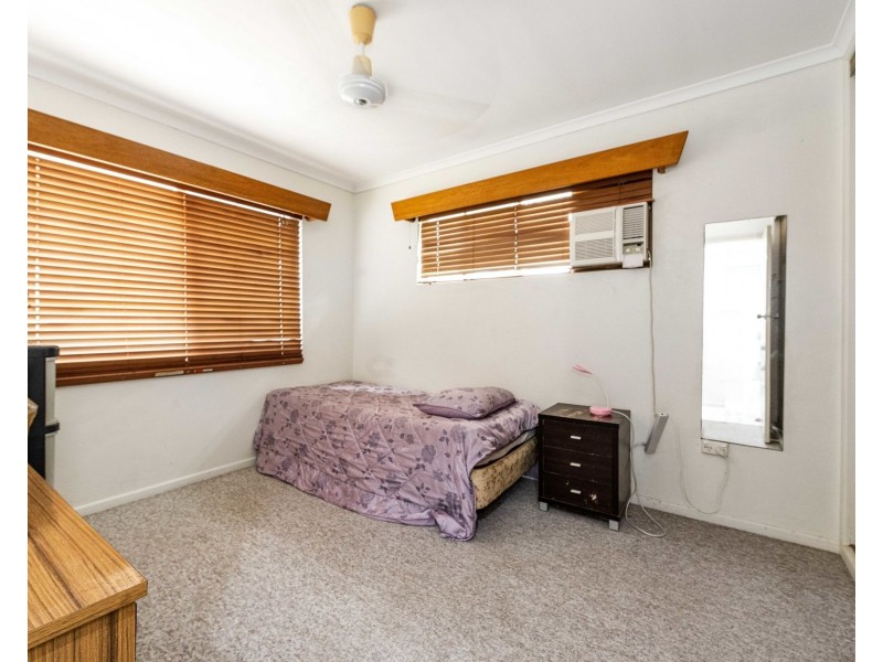 Unit 1&2 15 Patton Street, South Mackay QLD 4740