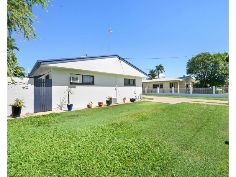 Unit 1&2 15 Patton Street, South Mackay QLD 4740