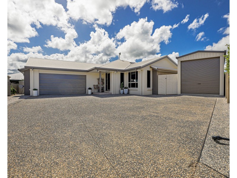 11 Bonsai Court, Glenella QLD 4740