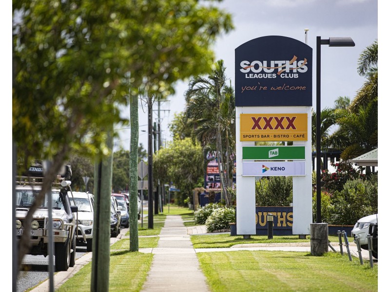 2/23 Napier Street, South Mackay QLD 4740