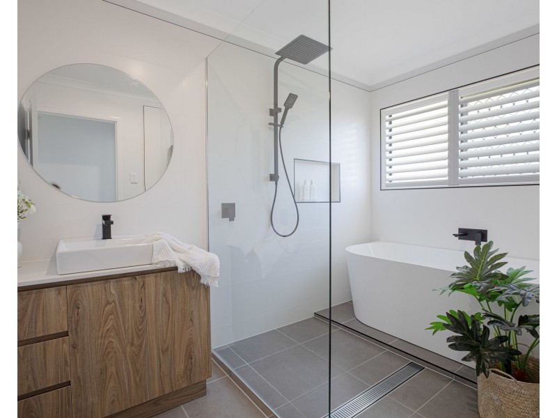 30 Watercrest Circuit, Richmond QLD 4740