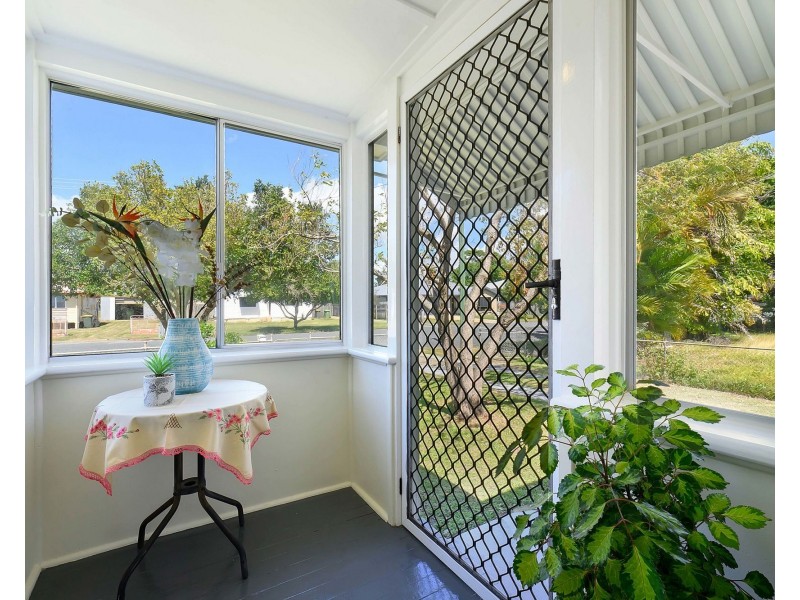 18 Duncan Street, West Mackay QLD 4740