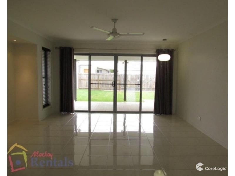 23 Elgans Parade, Rural View QLD 4740