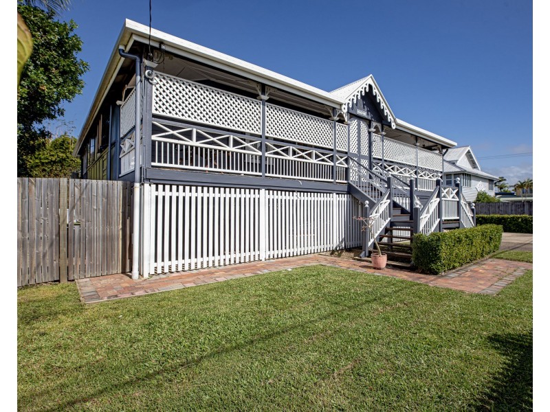 317 Shakespeare Street, Mackay QLD 4740