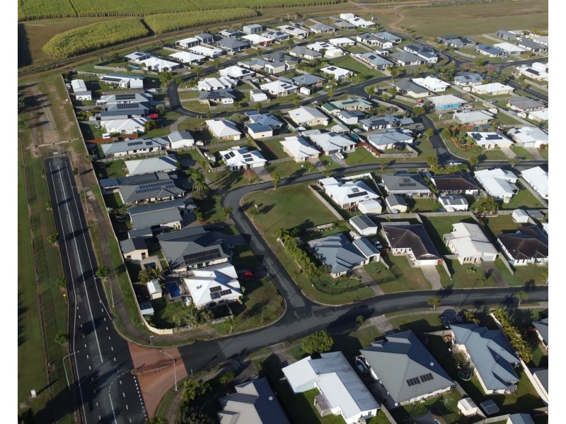 6-8 CORALIE COURT, Mirani QLD 4754