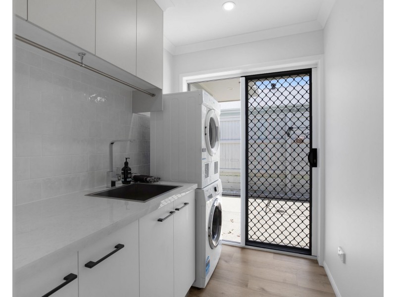 5 Watercrest Circuit, Richmond QLD 4740