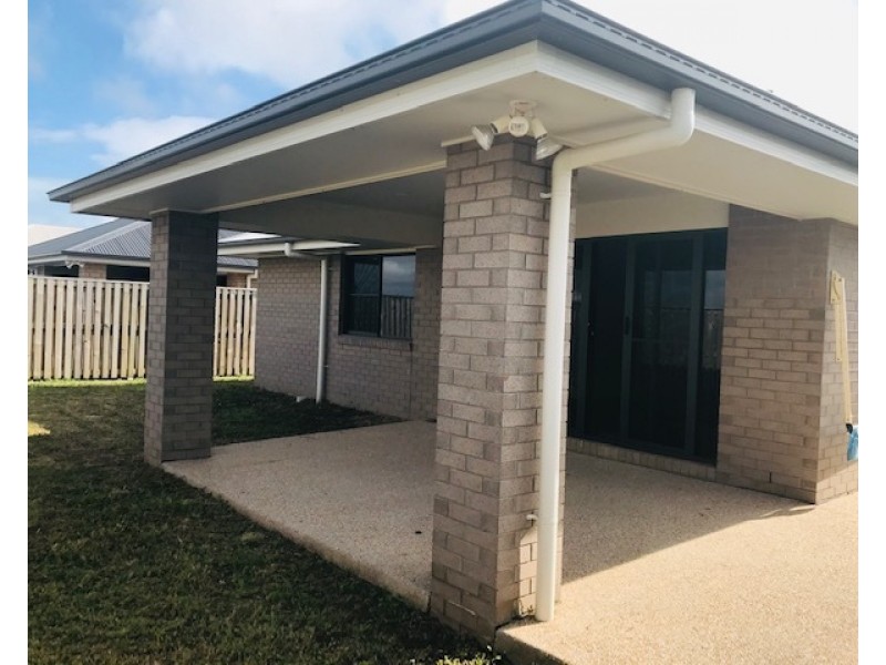 26 Knot Court, Bucasia QLD 4750