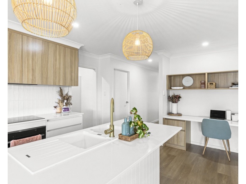 67 Hoffman Drive, Marian QLD 4753