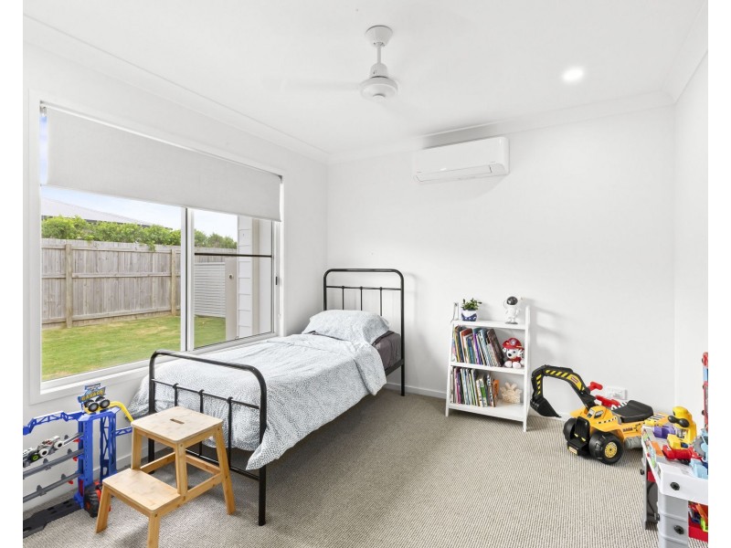 67 Hoffman Drive, Marian QLD 4753