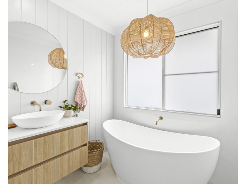 67 Hoffman Drive, Marian QLD 4753