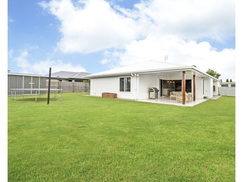 67 Hoffman Drive, Marian QLD 4753