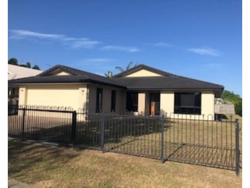 16 Royal Boulevard, Glenella QLD 4740