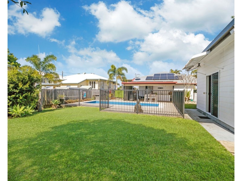 98 Kippen Street, Mackay QLD 4740