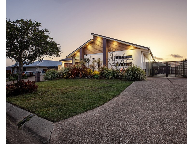 6 Yatay Street, Rural View QLD 4740