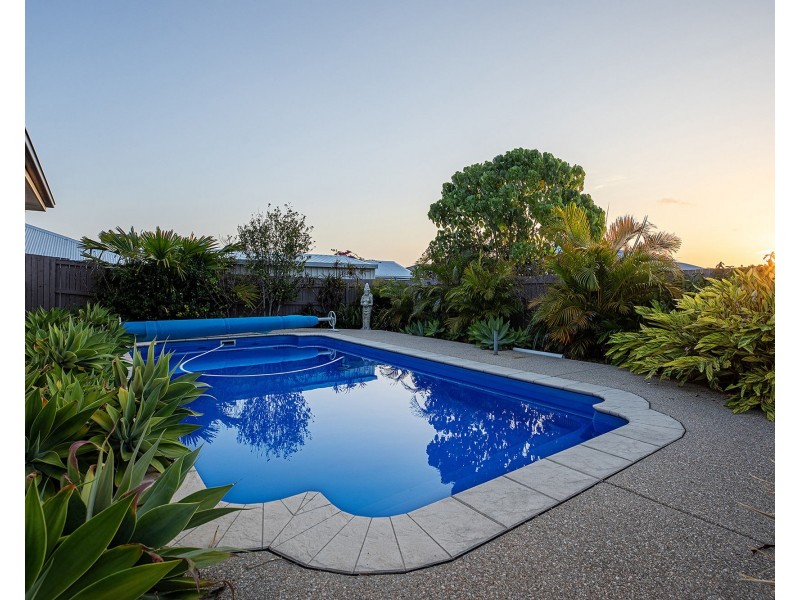 6 Yatay Street, Rural View QLD 4740