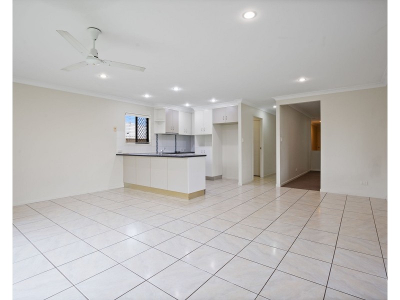 6 Lakeview Drive, Beaconsfield QLD 4740