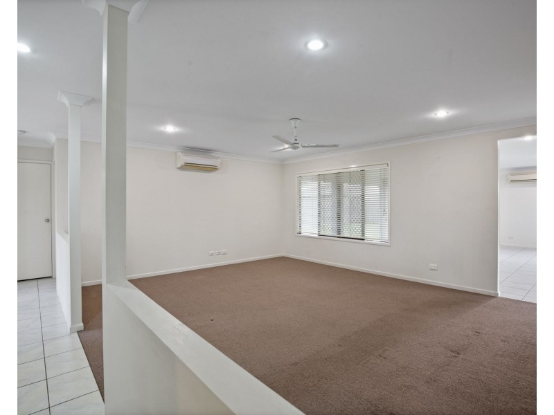 6 Lakeview Drive, Beaconsfield QLD 4740