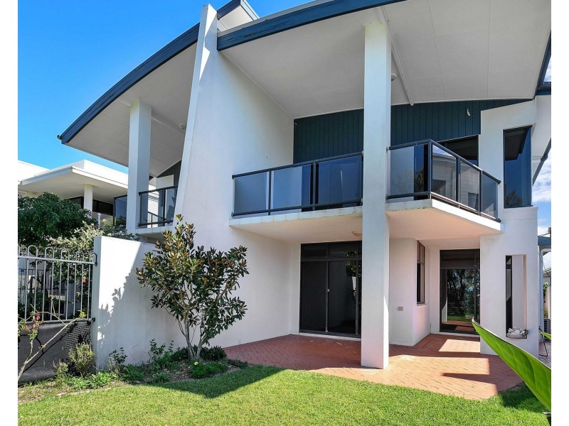 38/19 East Point Drive, Mackay Harbour QLD 4740