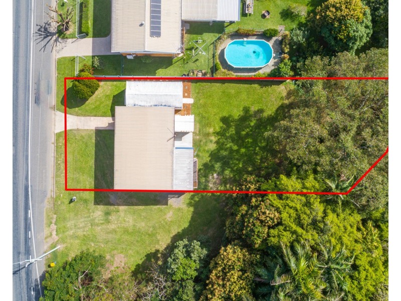 8 Pugsley Street, Walkerston QLD 4751