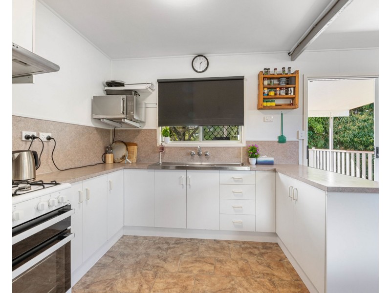 8 Pugsley Street, Walkerston QLD 4751