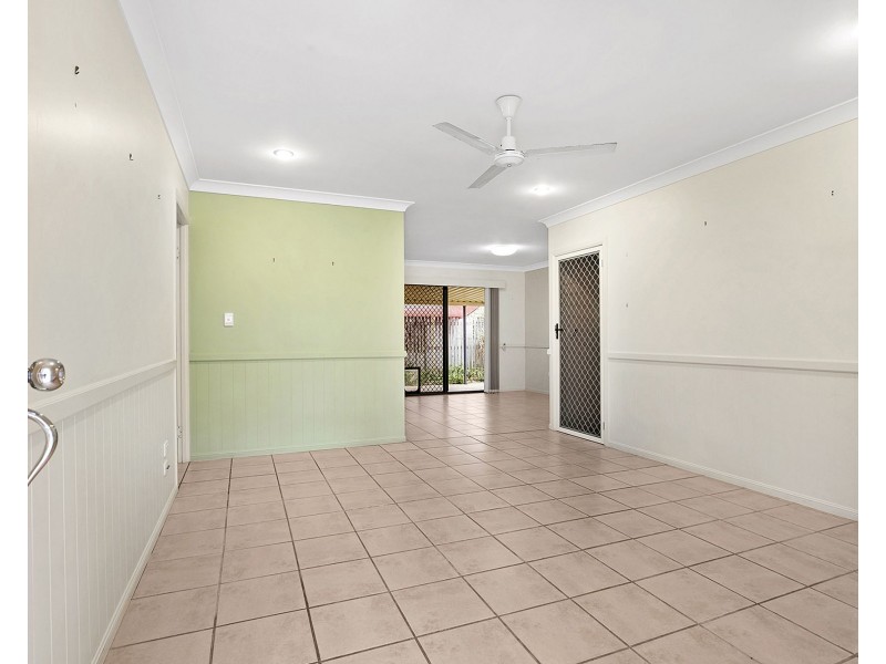 2/41 Schaefer Street, West Mackay QLD 4740