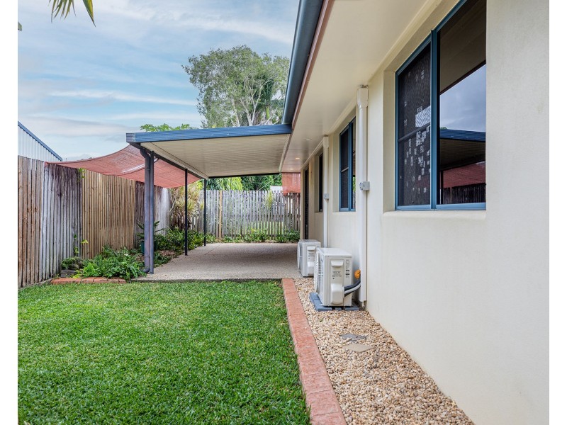2/41 Schaefer Street, West Mackay QLD 4740