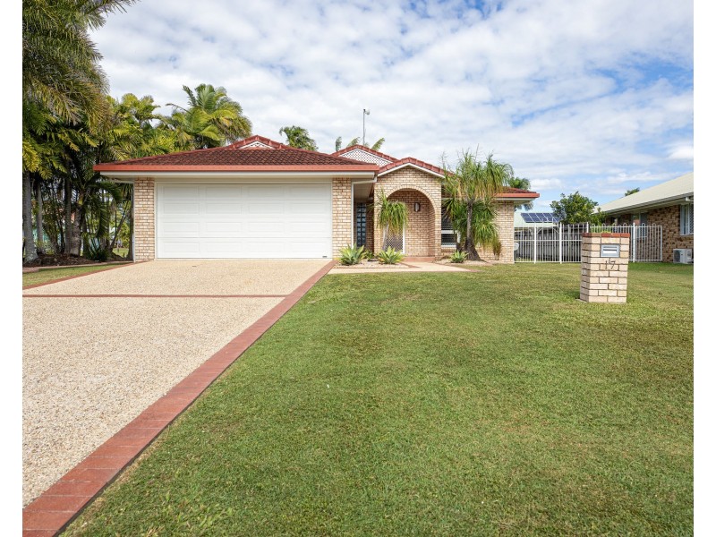 17 Border Street, Glenella QLD 4740