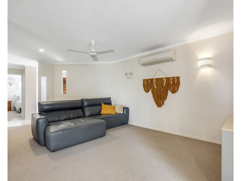 17 Border Street, Glenella QLD 4740