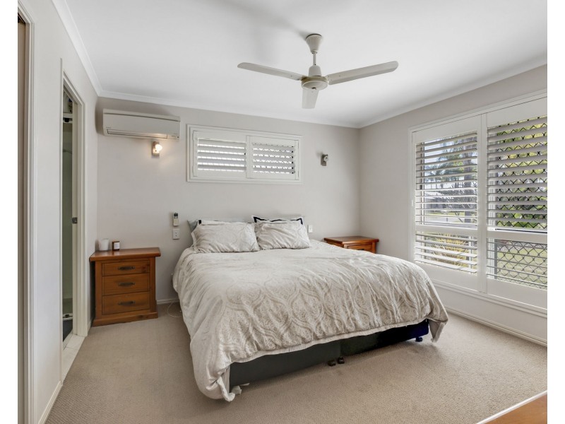 17 Border Street, Glenella QLD 4740