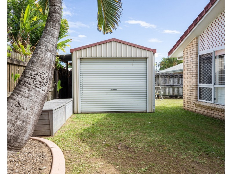 17 Border Street, Glenella QLD 4740