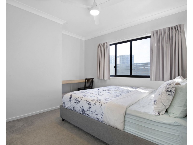 1/4 Marina Beach Parade, Mackay Harbour QLD 4740