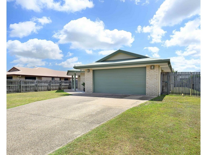 5 Bonsai Court, Glenella QLD 4740
