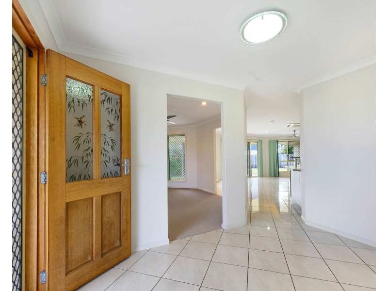 5 Bonsai Court, Glenella QLD 4740