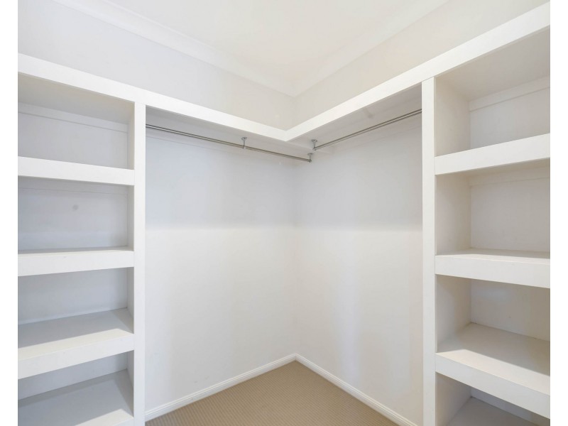 5 Bonsai Court, Glenella QLD 4740