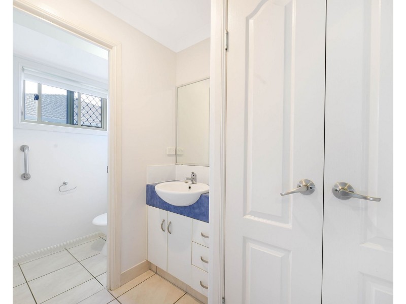 5 Bonsai Court, Glenella QLD 4740