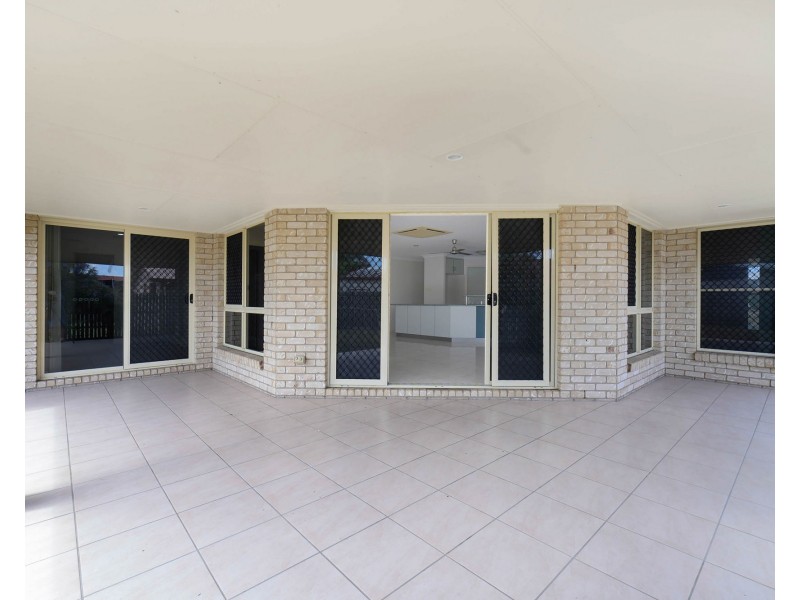 5 Bonsai Court, Glenella QLD 4740