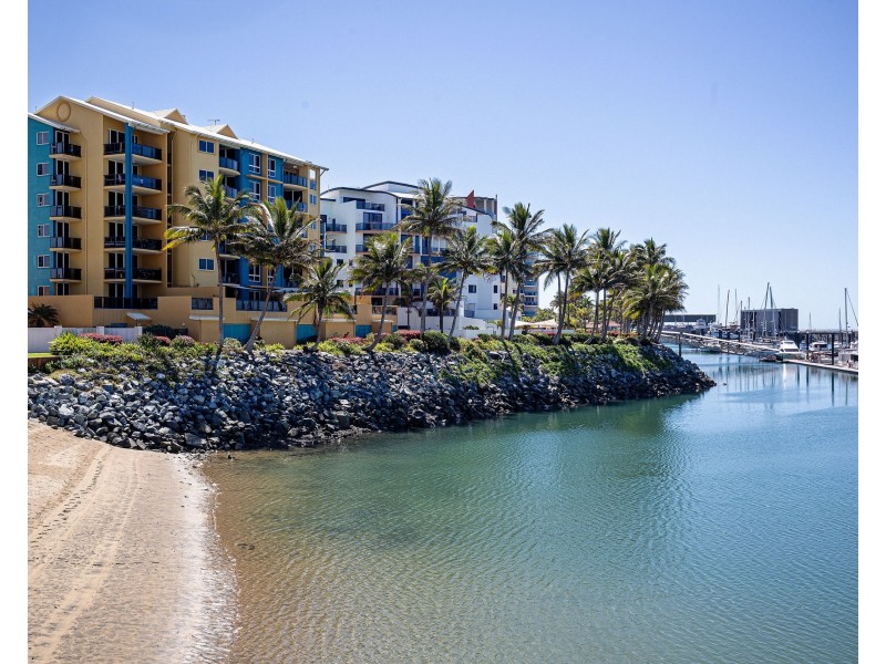10/7 Megan Place, Mackay Harbour QLD 4740