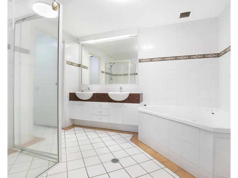 10/7 Megan Place, Mackay Harbour QLD 4740