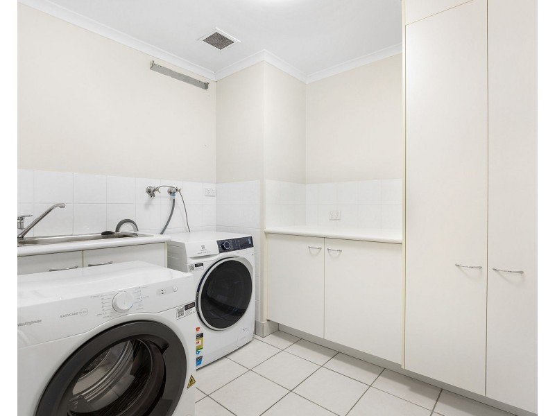 10/7 Megan Place, Mackay Harbour QLD 4740