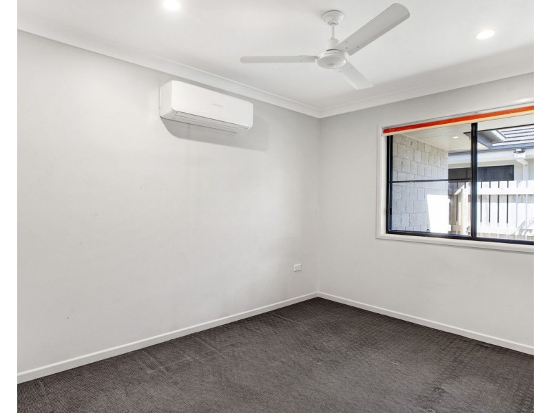 36 Lancaster Way, Ooralea QLD 4740