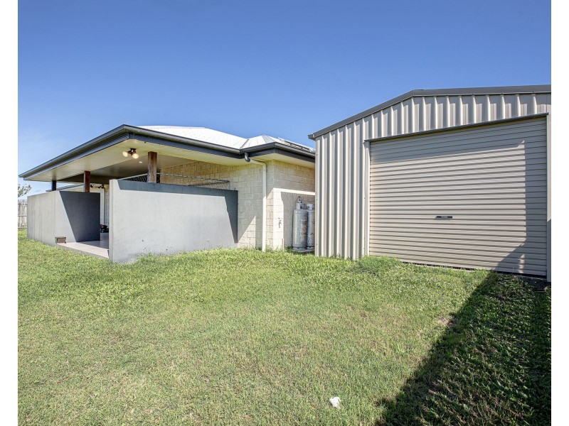36 Lancaster Way, Ooralea QLD 4740