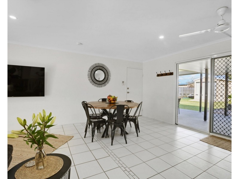 27 Wheeler Drive, Glenella QLD 4740