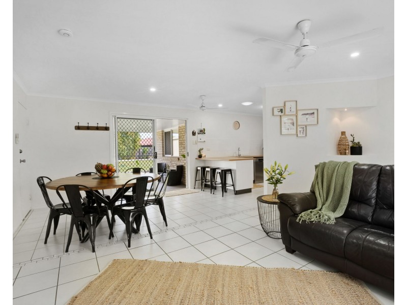 27 Wheeler Drive, Glenella QLD 4740
