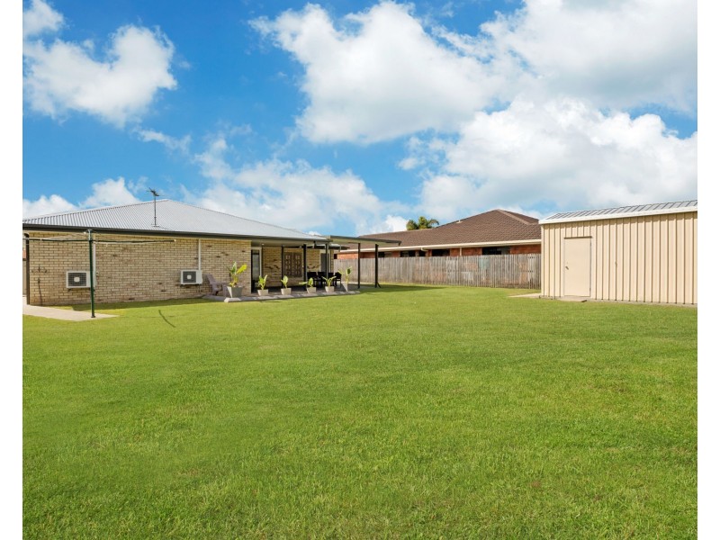 27 Wheeler Drive, Glenella QLD 4740
