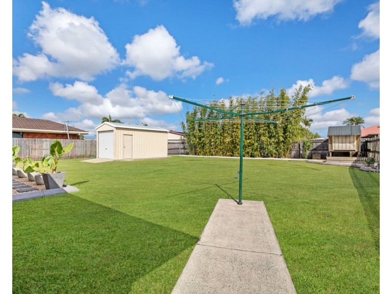 27 Wheeler Drive, Glenella QLD 4740