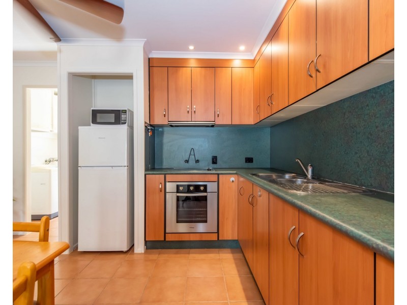 2/16 Wentford Street, Mackay QLD 4740