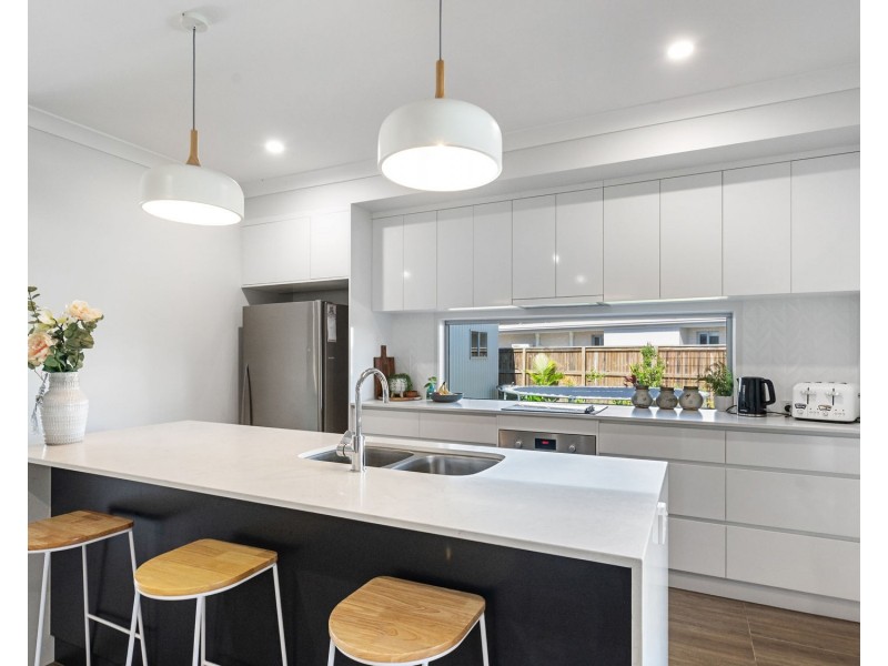 3 Cassley Street, Beaconsfield QLD 4740