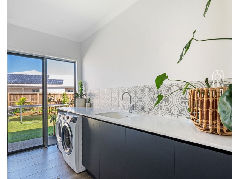 3 Cassley Street, Beaconsfield QLD 4740