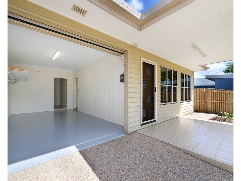 45 Mary Street, West Mackay QLD 4740