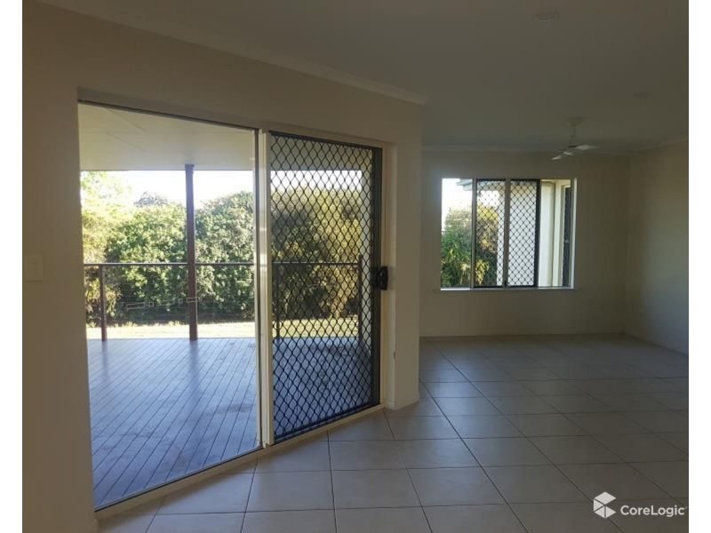 21 Manning Street, Rural View QLD 4740